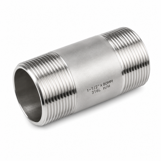 150LB carbon steel barrel nipple pipe fitting with unthreaded center section for industrial pipeline extensions in Qatar.
